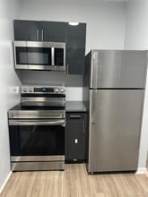 Building Photo - 31 Whittier St