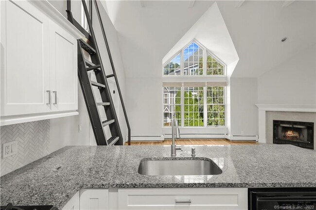 Foto del edificio - 94 Southfield Ave