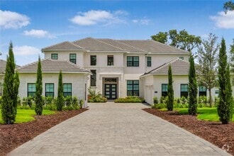 Building Photo - 15023 Pendio Dr