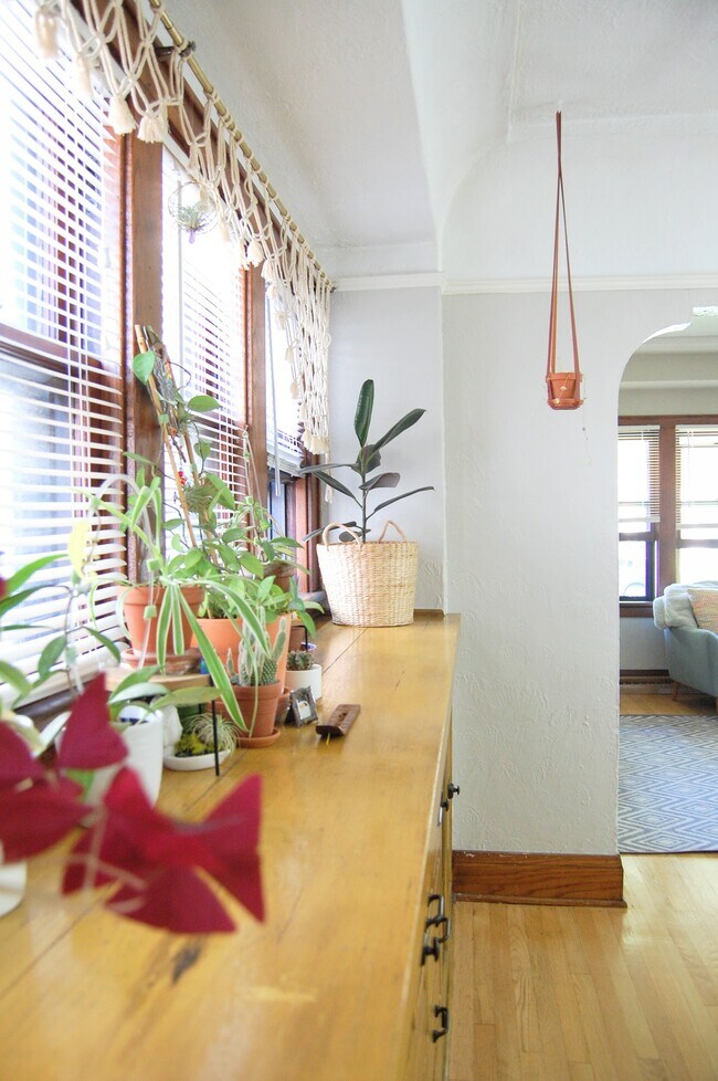 Foto del edificio - 3224 S Springfield Ave