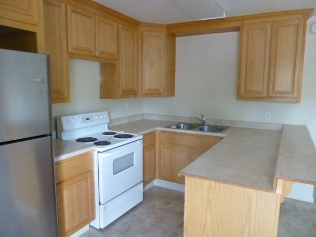 Primary Photo - 208 Colfax Ave