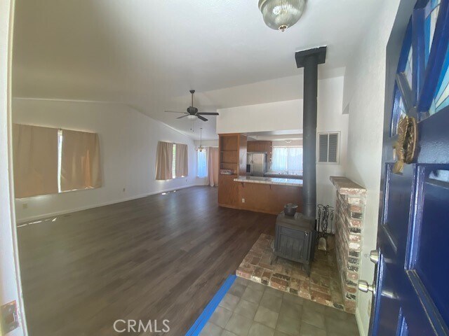 Foto del edificio - 16396 Eagle Rock Rd