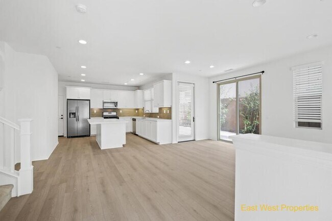 Building Photo - 89 Henson