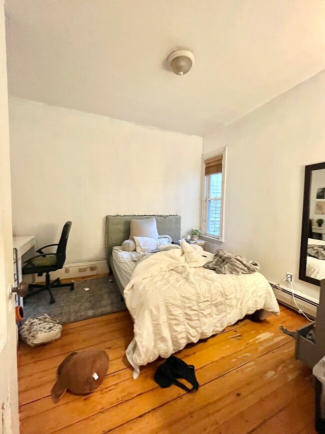 Building Photo - 44 Delle Ave