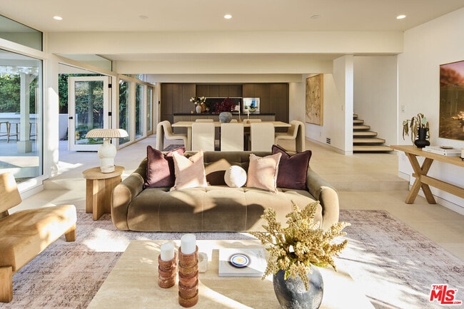 Building Photo - 23515 Malibu Colony Rd