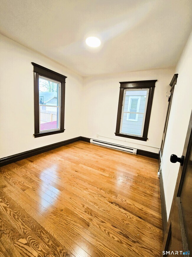 Foto del edificio - 203 Cooke St