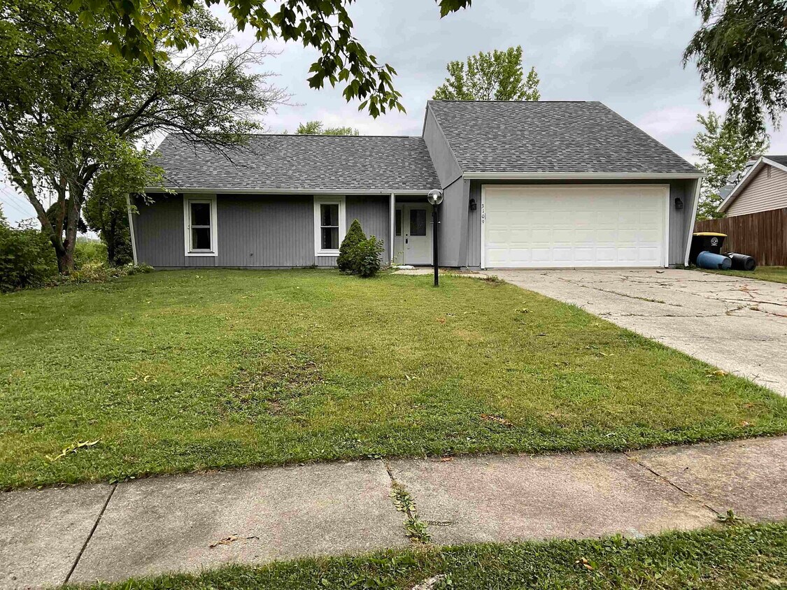 Primary Photo - 3109 Winslow Pl