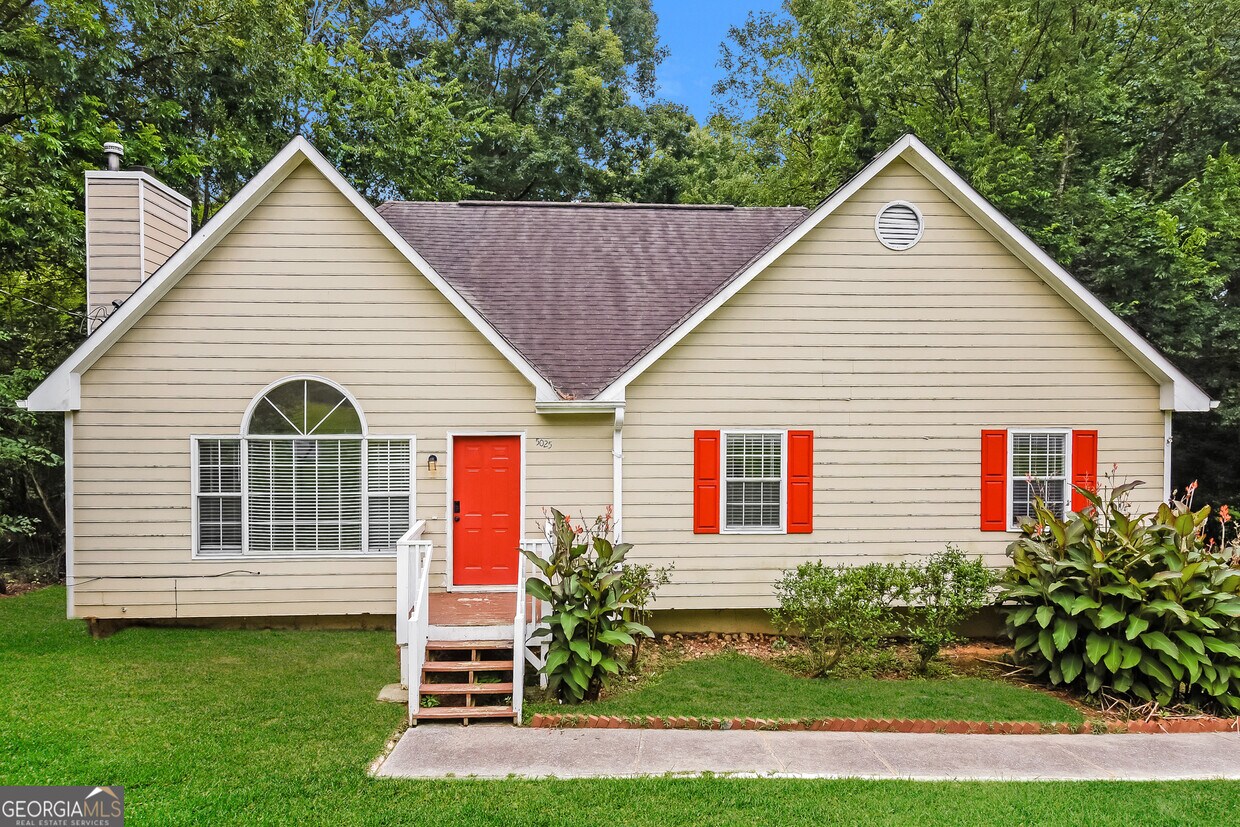 Foto principal - 5025 Lucille Ave NW