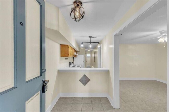 Foto del edificio - 209 E Duffy St