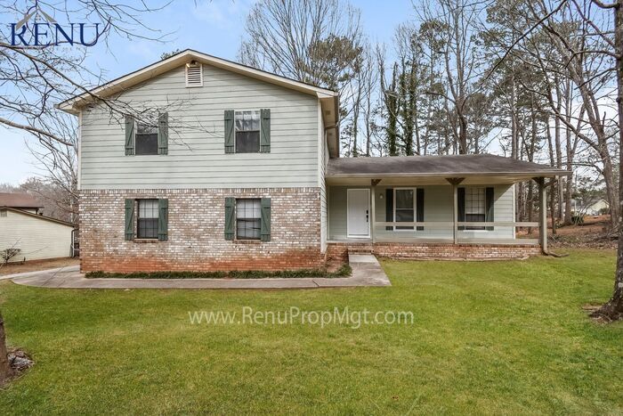 Primary Photo - Now Available! 5 Bedroom 2.5 Bath!
