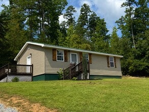 Building Photo - 111 Mintz Rd