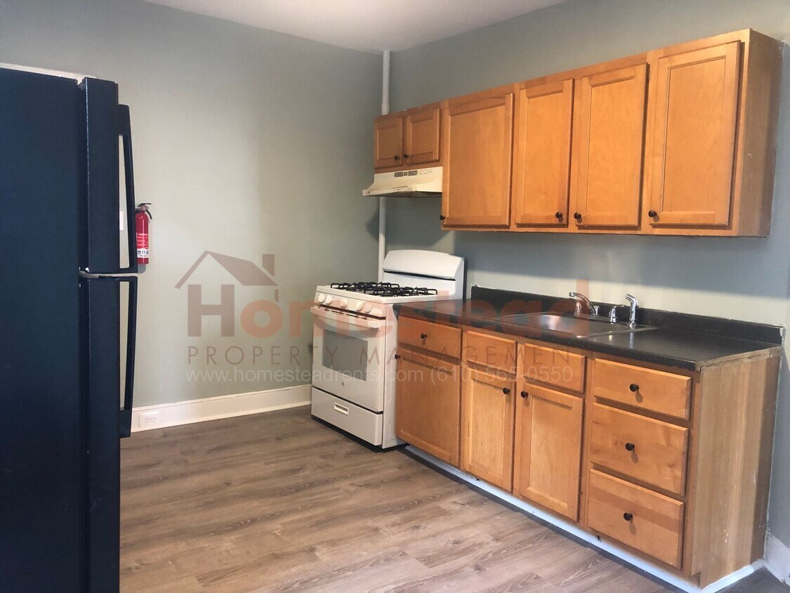 Foto principal - 510 Macdade Blvd