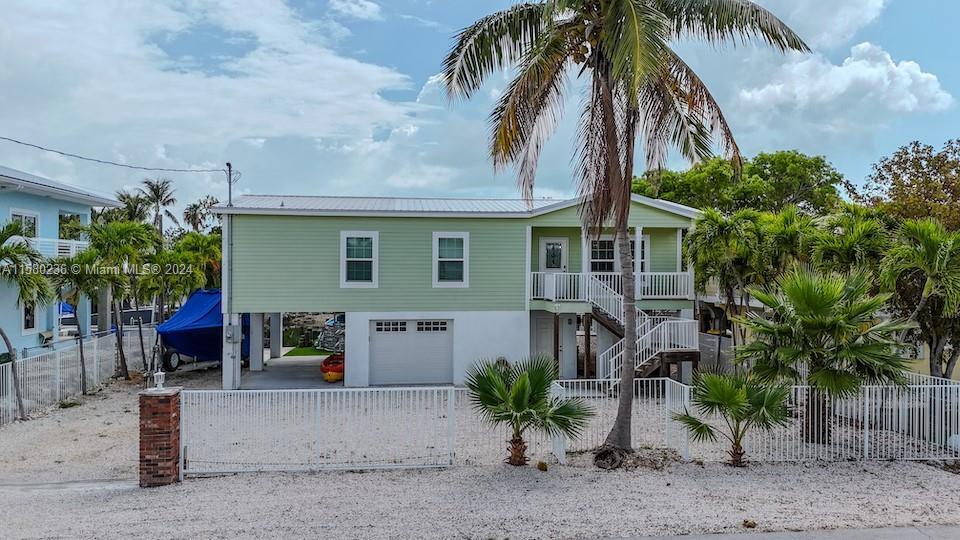 Foto principal - 121 Venetian Dr
