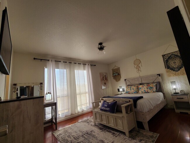 Building Photo - 3751 Shirebrook Dr