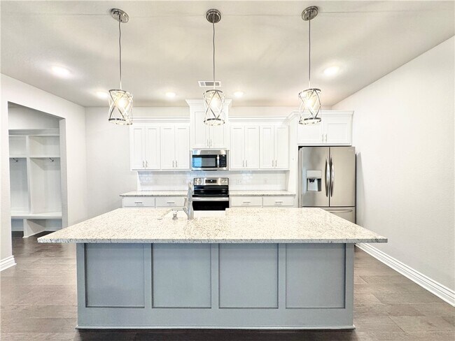Building Photo - 3786 W Somerville Ln