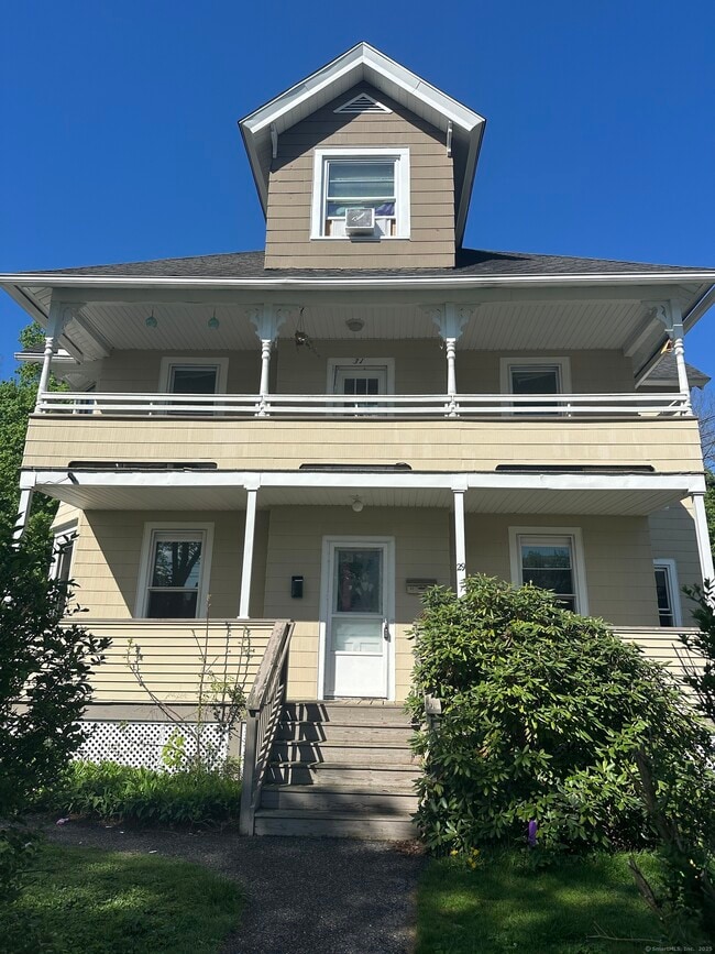 Building Photo - 29 Woodbine St