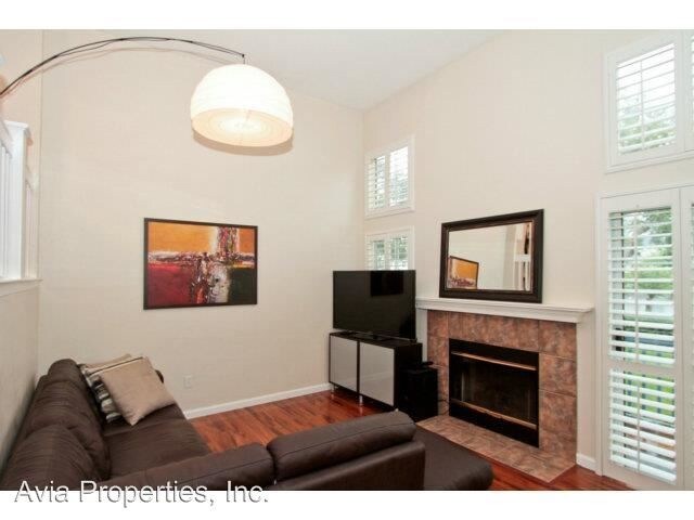 Building Photo - 3 br, 2.5 bath House - 390 Genoa Dr.