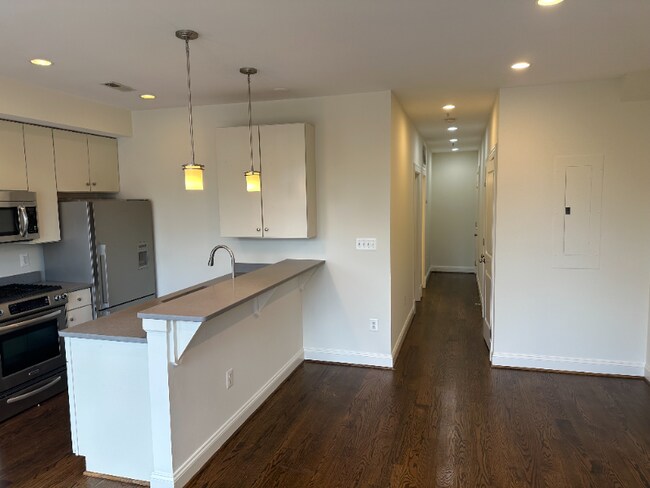 Foto del edificio - 2714 Ontario Rd NW
