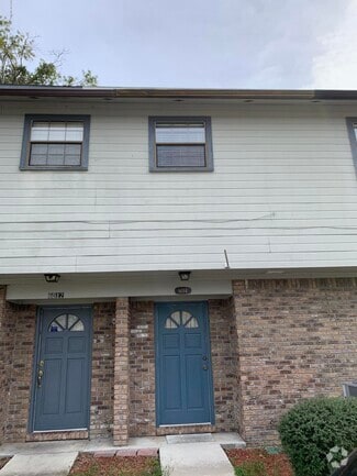 Building Photo - 6014 Duclay Rd
