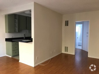 Foto principal - 828 11th St