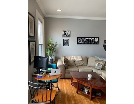 Building Photo - 111 M St