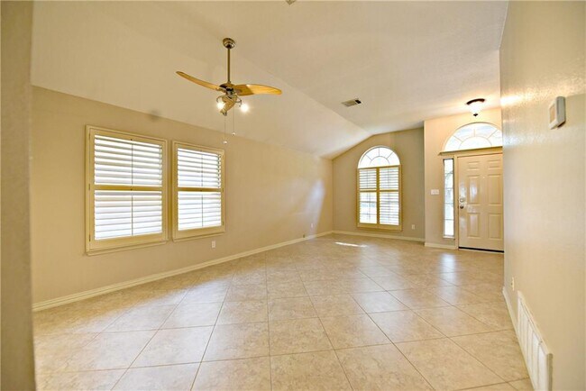 Foto del edificio - 3500 Kissman Dr