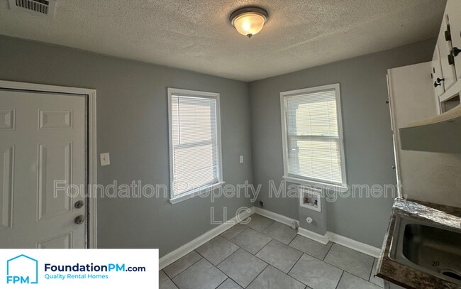 Building Photo - 750 Lipford St