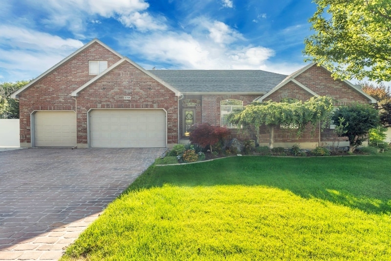 Photo - 10369 S 2840 W (South Jordan, UT)