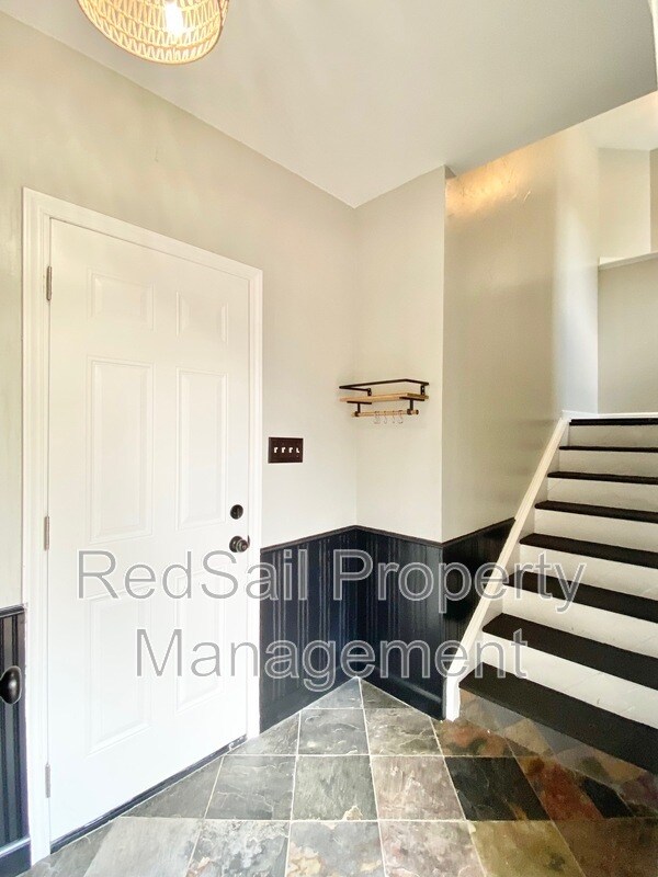 Foto del edificio - 256R Hunts Neck Rd