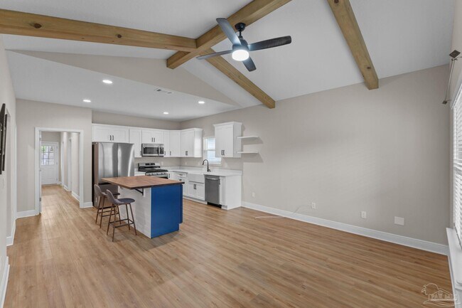 Foto del edificio - 8553 Sonnyboy Ln