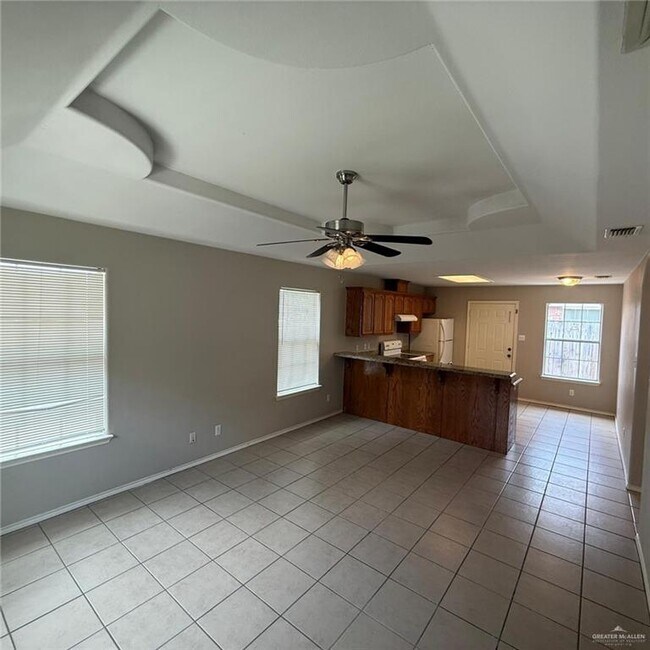 Foto del edificio - 3107 Carson St