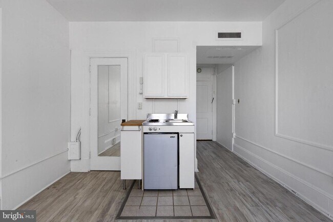 Foto del edificio - 1324 Locust St