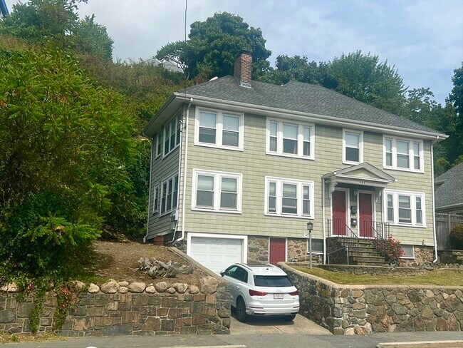 Foto del edificio - 584 Humphrey St