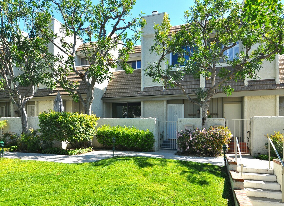Foto principal - 4219 Colfax Ave