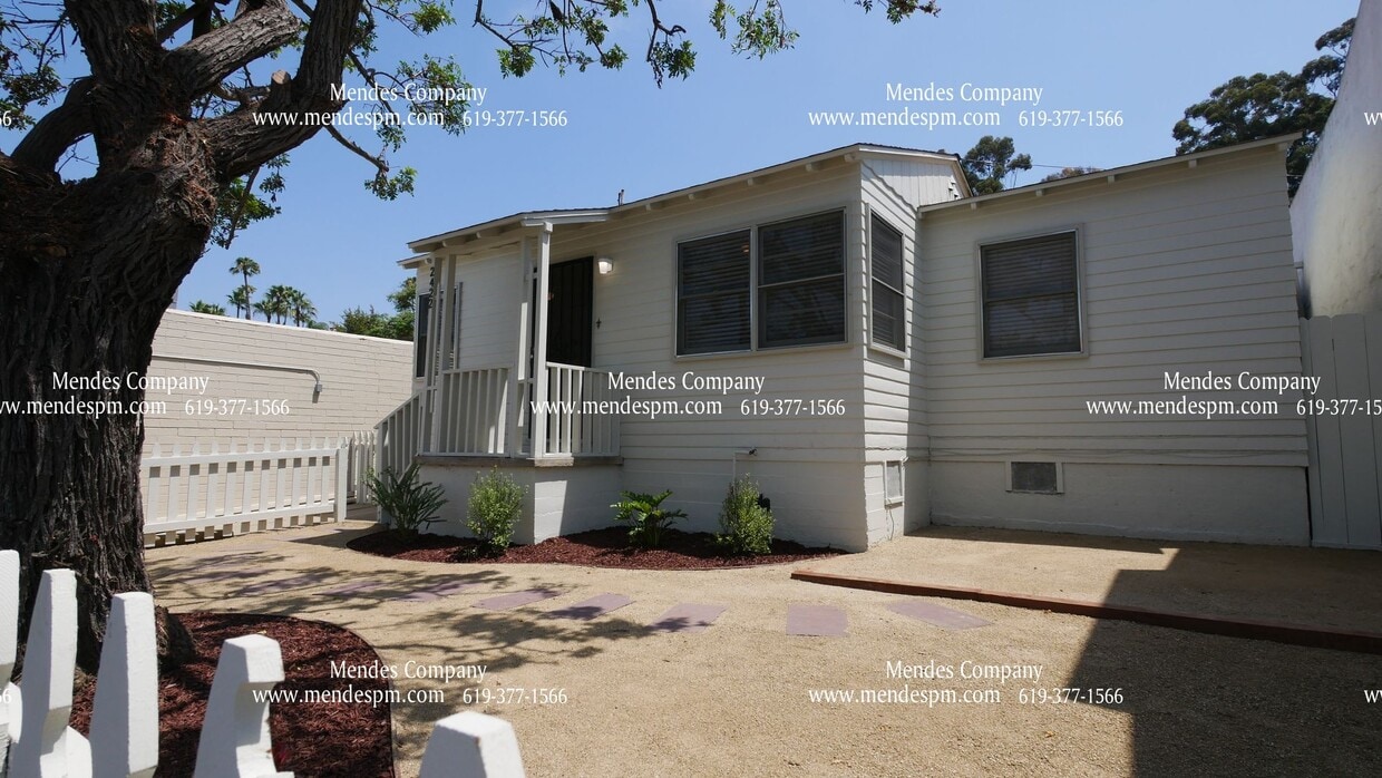 Primary Photo - Charming 2-Bed/1-Bath Home nestled in The ...