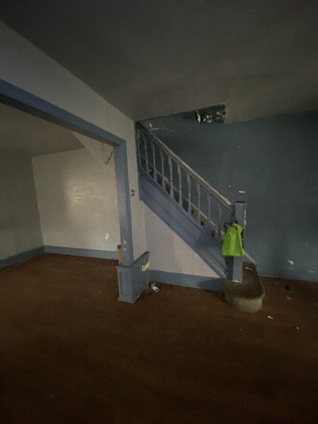 Building Photo - 65 N Dewey St