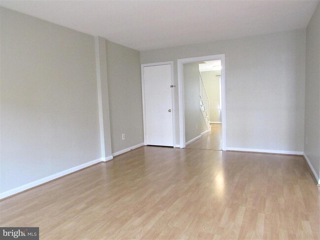 Foto del edificio - 3137 Cedar Grove Dr