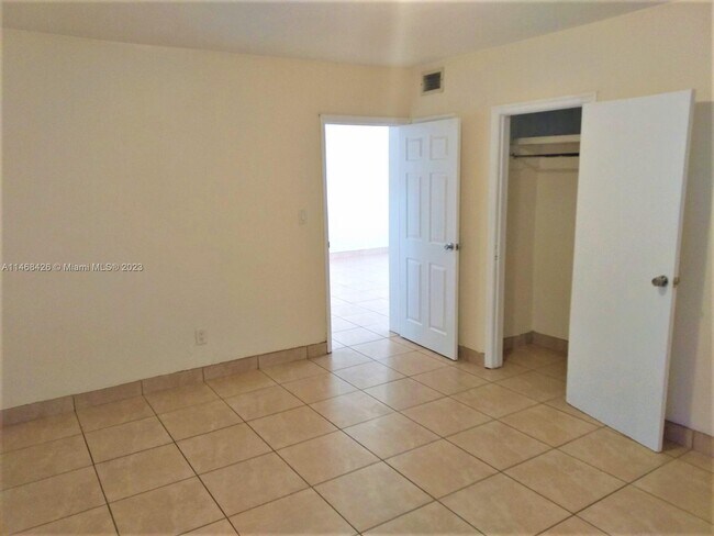 Foto del edificio - 1101 8th St