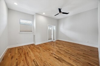 Building Photo - 4721 Caroline St