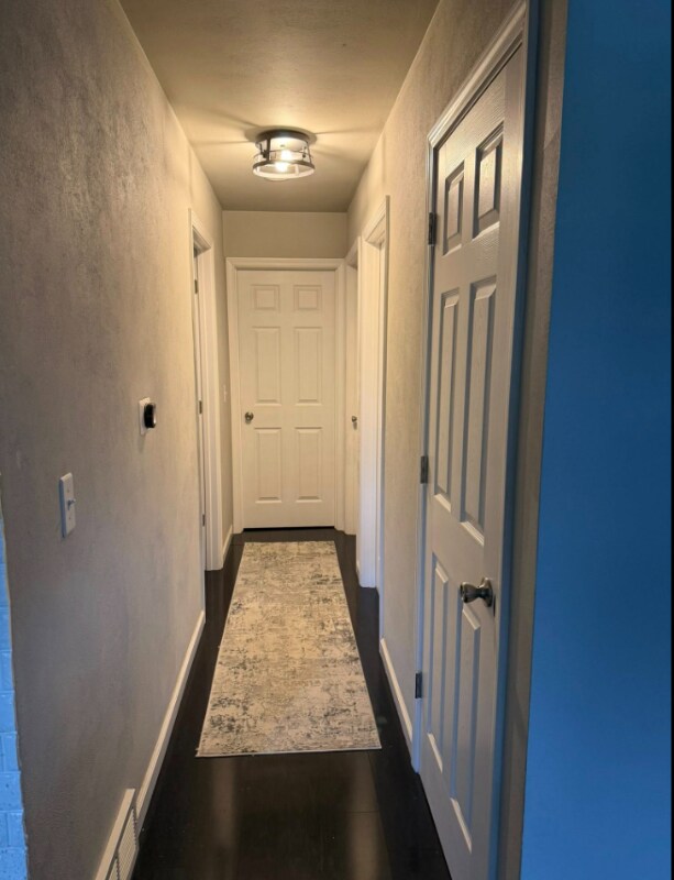 Foto del edificio - 128 Vineyard Dr