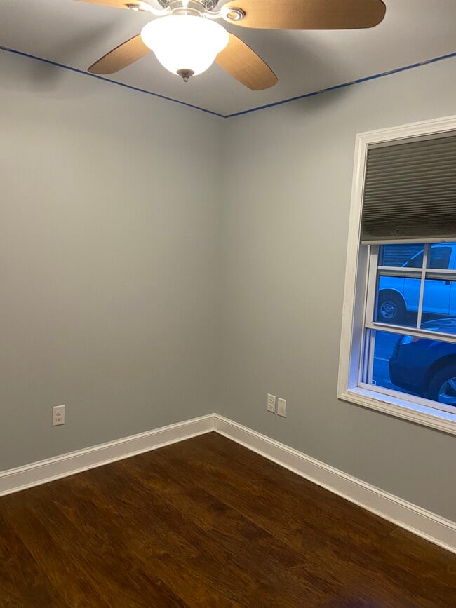 bedroom 1 - 123 Main St