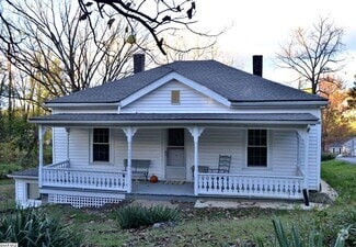 Building Photo - 928 Rockway St