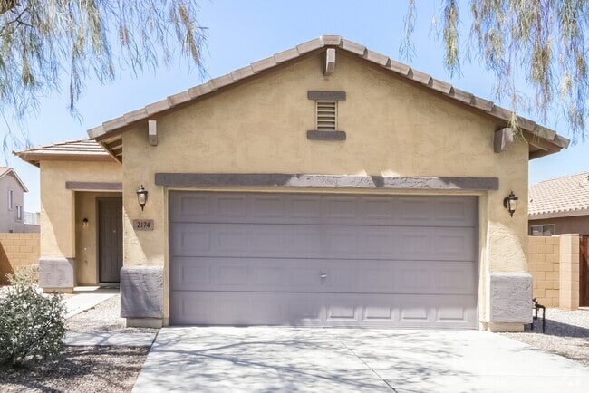Building Photo - 2174 W Gold Dust Ave
