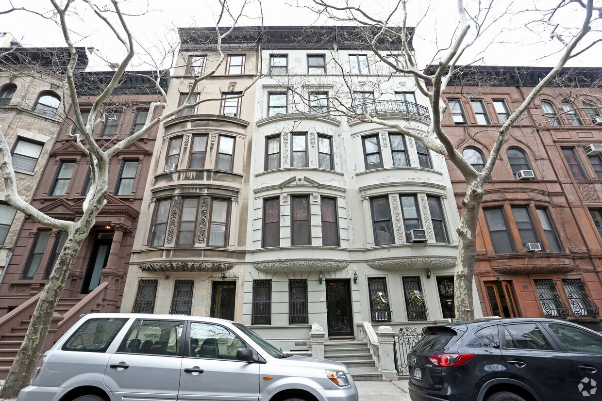 Foto del edificio - 343 W 84th St