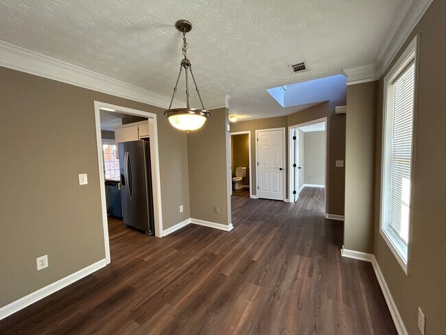 Building Photo - 1536 Ravens Run