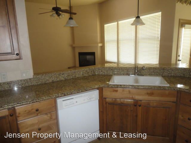Foto del edificio - 4 br, 2 bath House - 377 West Harvest Lane