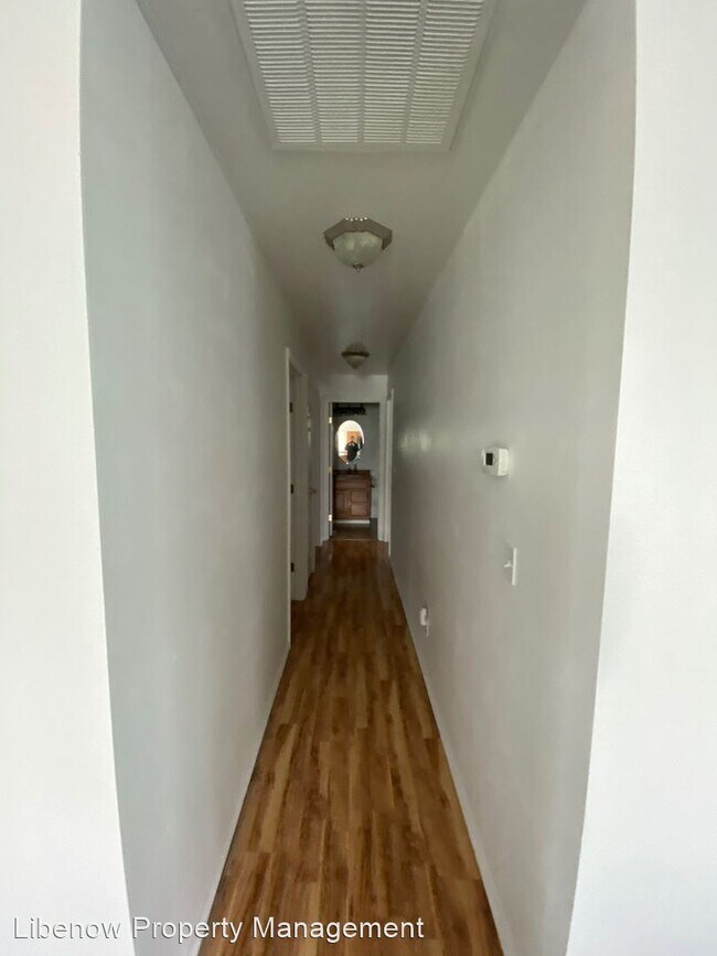 Foto del edificio - 3 br, 2 bath House - 2208 N Abbey Glen CT