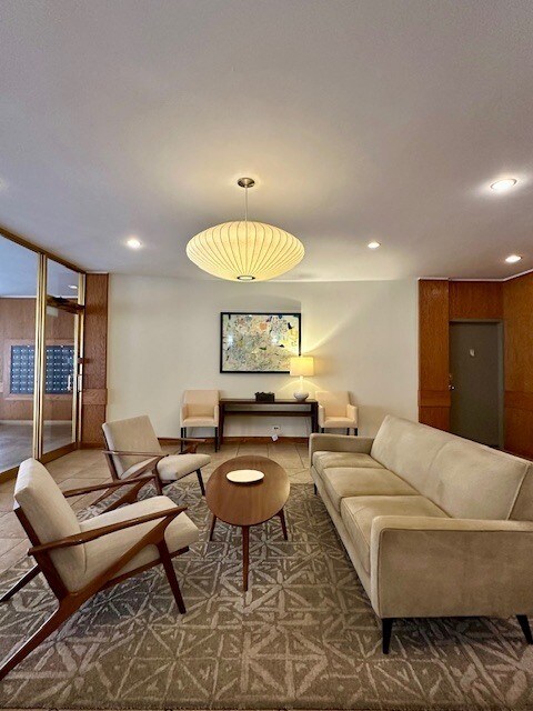 Foto del edificio - 1516 Hinman Ave