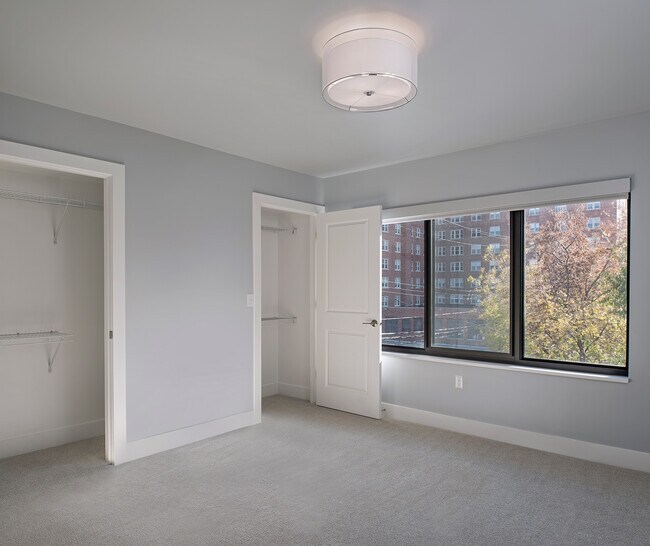 Foto del edificio - The Coe at West Village