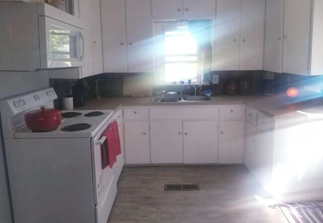 Foto del edificio - 1204 S Fern St